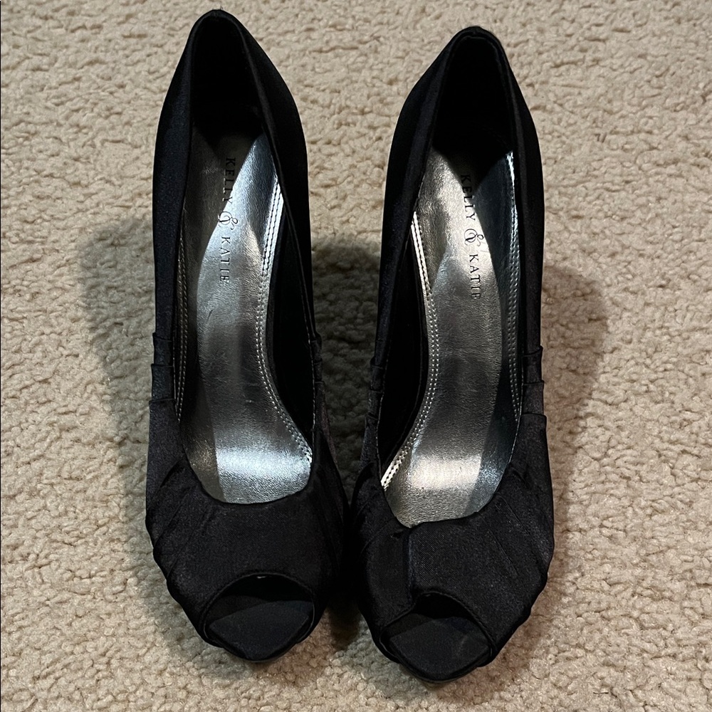 Kelly & Katie Classic Black Peep Toe Heels